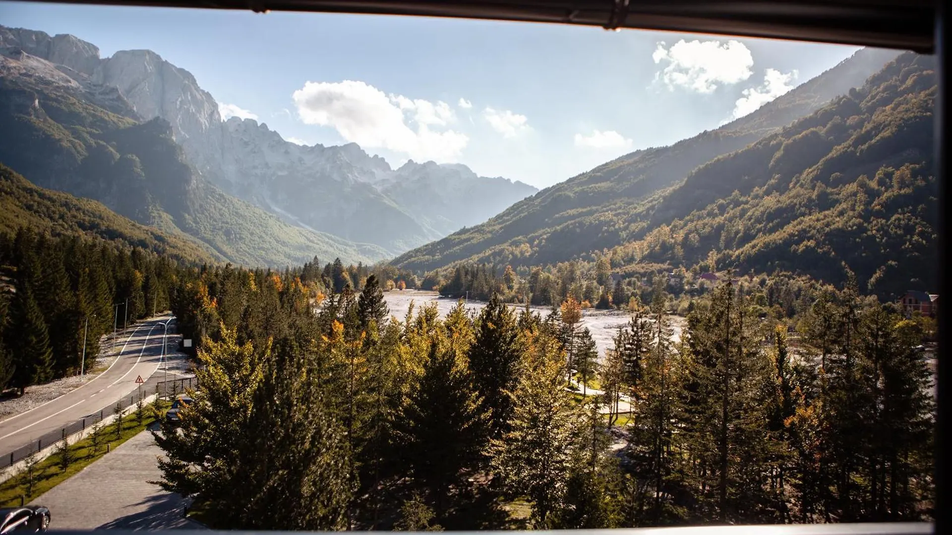 Hotel Valbor Tropoje 0*,  ألبانيا